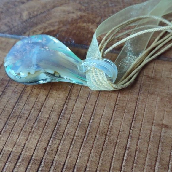 Yellow Flower Teardrop Necklace‎ - Picture 11 of 13